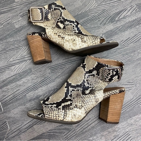 Vionic “Blakey” Snake-print Leather Bootie - Picture 11 of 15